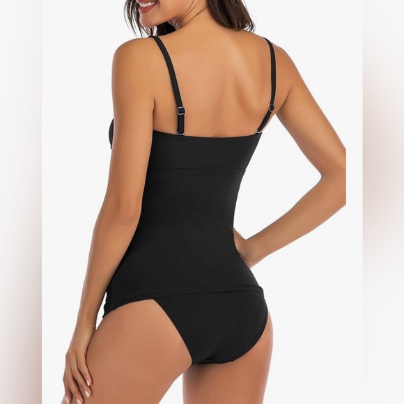 Swimsuit - Picture 5 of 5